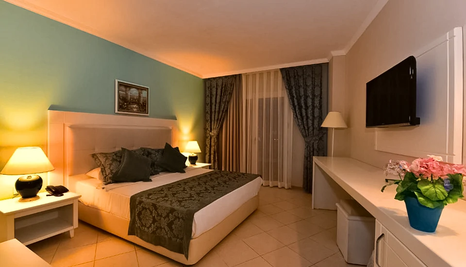 هتل آیاز آکوا بدروم